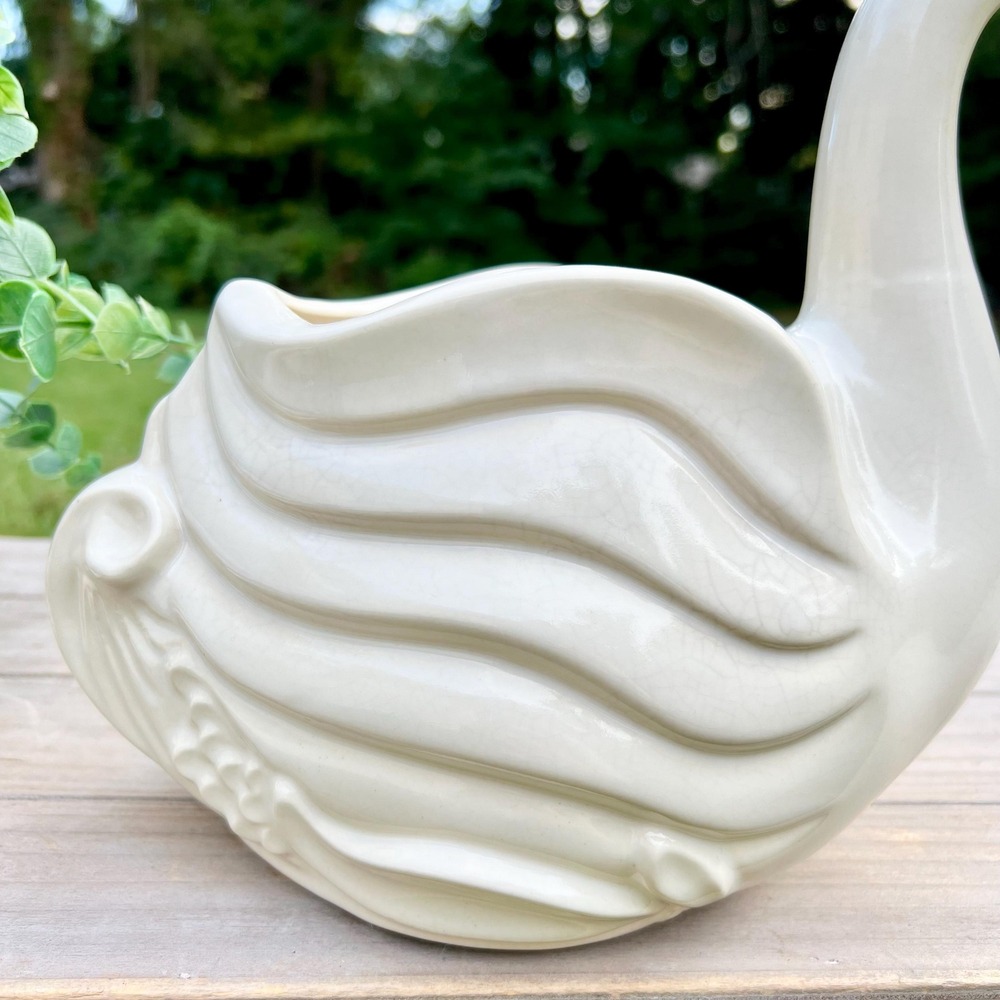 Old Vintage Ceramic White Swan Planter Vase | Made in USA - Picture 6 of 16